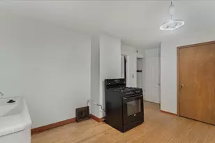 721 E 2nd St, Duluth, MN 55805 - Photo 10