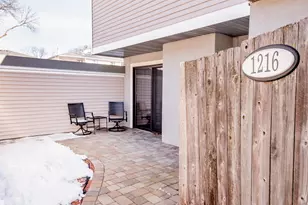 1216 Trailwood S, Hopkins, MN 55343 - Photo 22