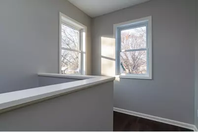 1106 Hawthorne Avenue E, Saint Paul, MN 55106 - Photo 16