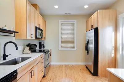 219 5th Street SE, Minneapolis, MN 55414 - Photo 8