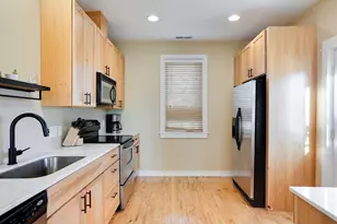 219 5th St SE, Minneapolis, MN 55414 - Photo 8