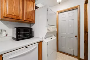 2010 11th Ave NE, Austin, MN 55912 - Photo 6