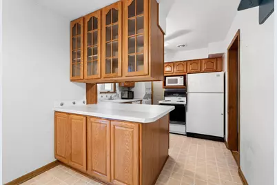 2010 11th Avenue NE, Austin, MN 55912 - Photo 8