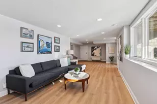 1201 Angelo Dr, Golden Valley, MN 55422 - Photo 30