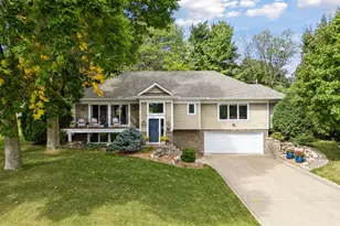 1201 Angelo Dr, Golden Valley, MN 55422 - Photo 1