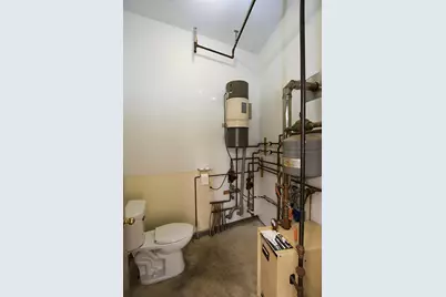 720 Tyler Street SW, Hutchinson, MN 55350 - Photo 24