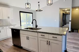 320 Falcon Run, Eagle Lake, MN 56024 - Photo 6