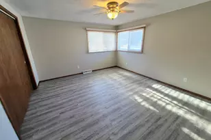 312 12th Ave NW, Waseca, MN 56093 - Photo 8