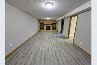 312 12th Avenue NW, Waseca, MN 56093 - Photo 12