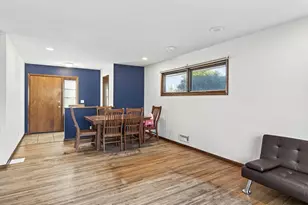 3818 W 103rd St, Bloomington, MN 55431 - Photo 8