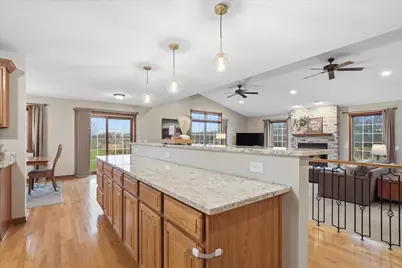 30190 Quandam Lane, Center City, MN 55012 - Photo 8