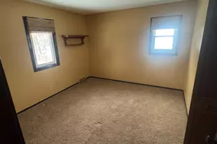 5564 E Danube Rd, Fridley, MN 55432 - Photo 6