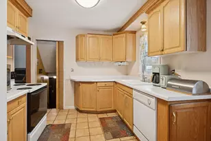 8836 James Ave S, Bloomington, MN 55431 - Photo 14