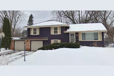 8836 James Avenue S, Bloomington, MN 55431 - Photo 2