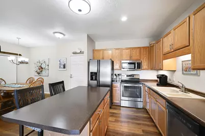 1331 Lake Drive W #A213, Chanhassen, MN 55317 - Photo 4