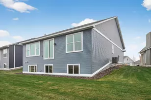 2707 Buffalo Ridge Dr, Buffalo, MN 55313 - Photo 32