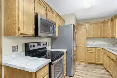 7147 Ivy Ridge Court, Lino Lakes, MN 55014 - Photo 10