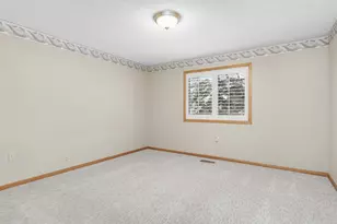 7147 Ivy Ridge Ct, Lino Lakes, MN 55014 - Photo 12