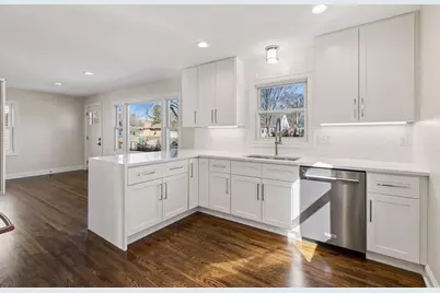 2520 Lynn Avenue S, Saint Louis Park, MN 55416 - Photo 12