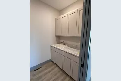 4904 Noble Drive NW, Rochester, MN 55901 - Photo 10