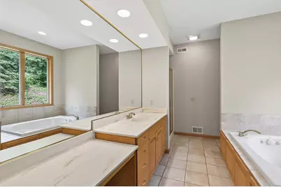 2520 Arbor Court, Mendota Heights, MN 55120 - Photo 26