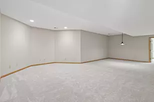 2520 Arbor Ct, Mendota Heights, MN 55120 - Photo 32