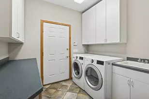 2520 Arbor Ct, Mendota Heights, MN 55120 - Photo 30