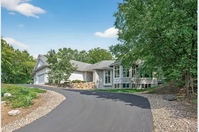 2520 Arbor Court, Mendota Heights, MN 55120 - Photo 2