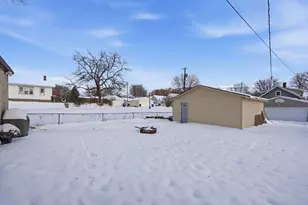 1380 Asbury St, Saint Paul, MN 55108 - Photo 28