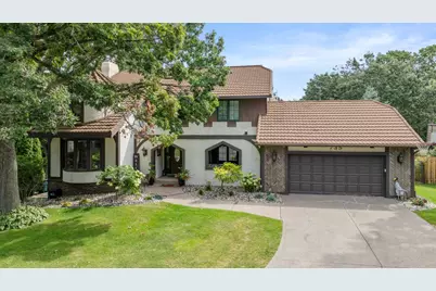 735 Torchwood Circle, New Brighton, MN 55112 - Photo 2