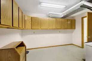 12068 Gantry Ln, Apple Valley, MN 55124 - Photo 36