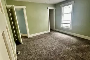 219 3rd Ave SW, Pipestone, MN 56164 - Photo 4