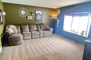 77226 230th St, Spring Valley, MN 55975 - Photo 6