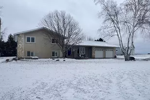 77226 230th St, Spring Valley, MN 55975 - Photo 1