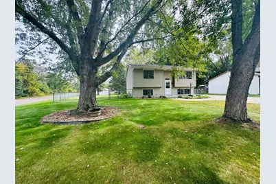 5040 Woodcrest Road, White Bear Lake, MN 55110 - Photo 2