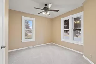 13046 Newell Ave, Lindstrom, MN 55045 - Photo 8