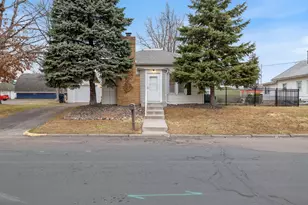 13046 Newell Ave, Lindstrom, MN 55045 - Photo 1