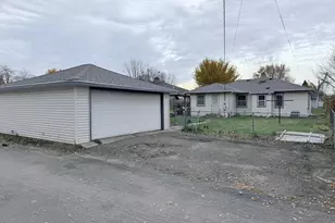 1569 Montana Ave E, Saint Paul, MN 55106 - Photo 16