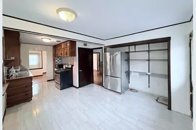 1569 Montana Avenue E, Saint Paul, MN 55106 - Photo 6
