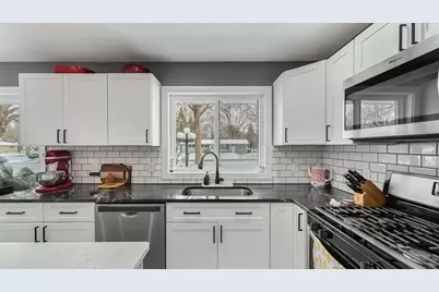 730 Lee Avenue SE, Cokato, MN 55321 - Photo 4