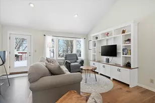 1550 Dutch Heritage Ln, Baldwin, WI 54002 - Photo 2