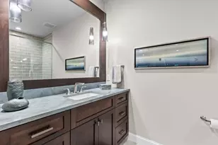 1595 Locust Hills Cir, Wayzata, MN 55391 - Photo 28