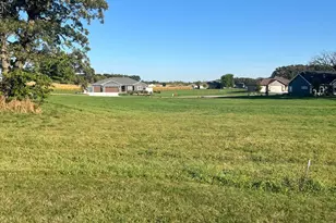 2829 Timber Ridge Dr NE, Owatonna, MN 55060 - Photo 1