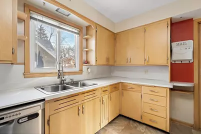 719 Truman Avenue, Owatonna, MN 55060 - Photo 10