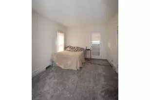 980 3rd St E, Saint Paul, MN 55106 - Photo 8