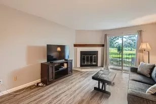 1713 Fulham St, Saint Paul, MN 55113 - Photo 2