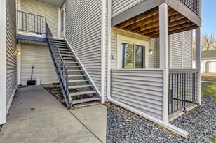 1713 Fulham St, Saint Paul, MN 55113 - Photo 2