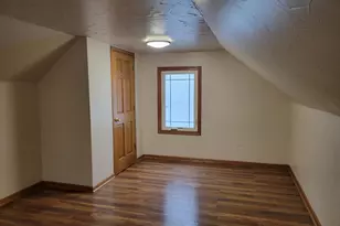 2002 Bush Ave, Saint Paul, MN 55119 - Photo 4