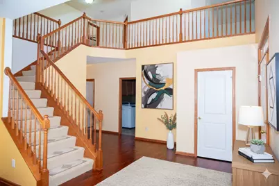 15308 Plumstone Drive, Eden Prairie, MN 55347 - Photo 4