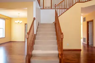 15308 Plumstone Dr, Eden Prairie, MN 55347 - Photo 6